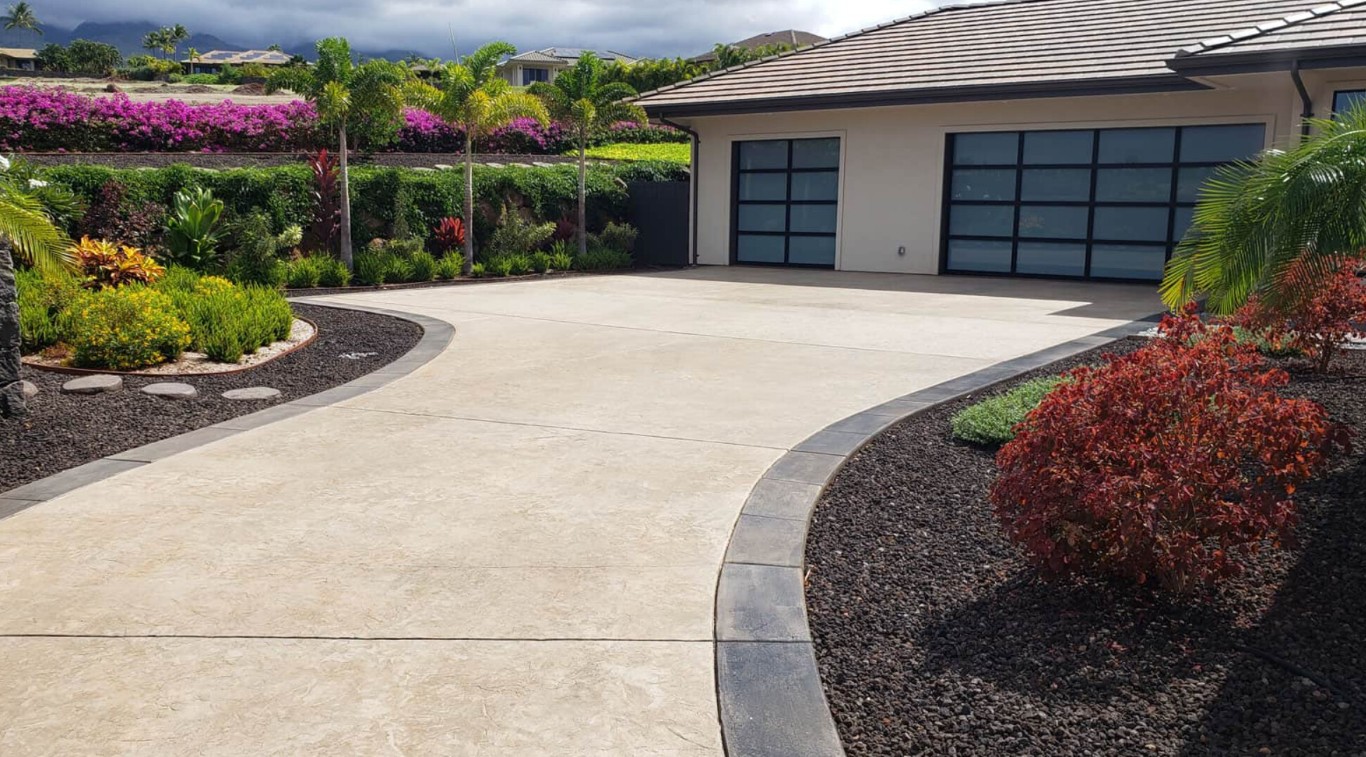 Professional concrete driveway installation in San Luis, AZ